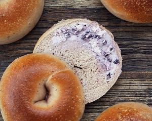 MIOPANE 玫瑰野莓起士貝果(奶素)