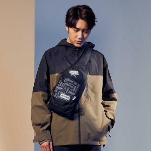 漫威英雄MARVEL-蜘蛛人單肩包-黑色