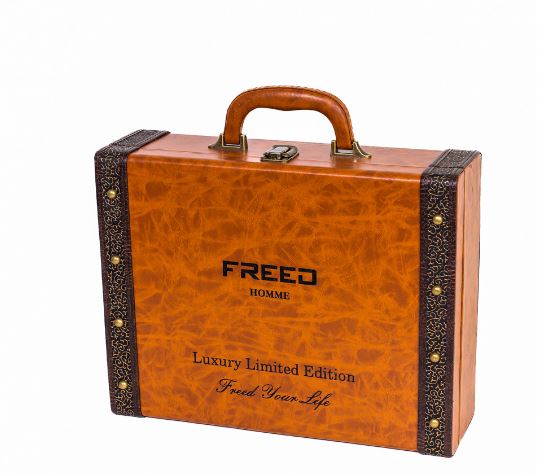 FREED 二週年限量紀念版精裝豪華典藏版-湖水綠款