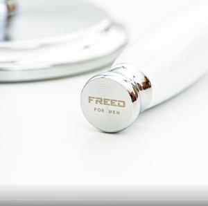 FREED 二週年特仕版豪華典藏版刮鬍刀禮盒 - 珍珠白