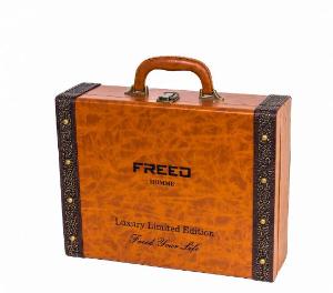 FREED 二週年限量紀念版精裝豪華典藏版-珍珠白款