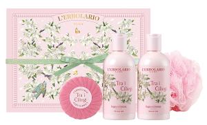 蕾莉歐 櫻花樹甜蜜禮盒(沐浴膠250ML+植物皂100G+沐浴球)