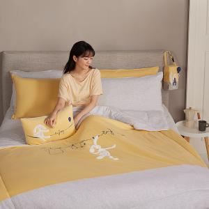 YVONNE 以旺 淺水 單人四季被(5x7呎)-金合歡黃