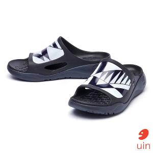 uin 西班牙原創設計 男鞋 涼鞋 拖鞋 棱形鏡彩繪休閒鞋M1125428