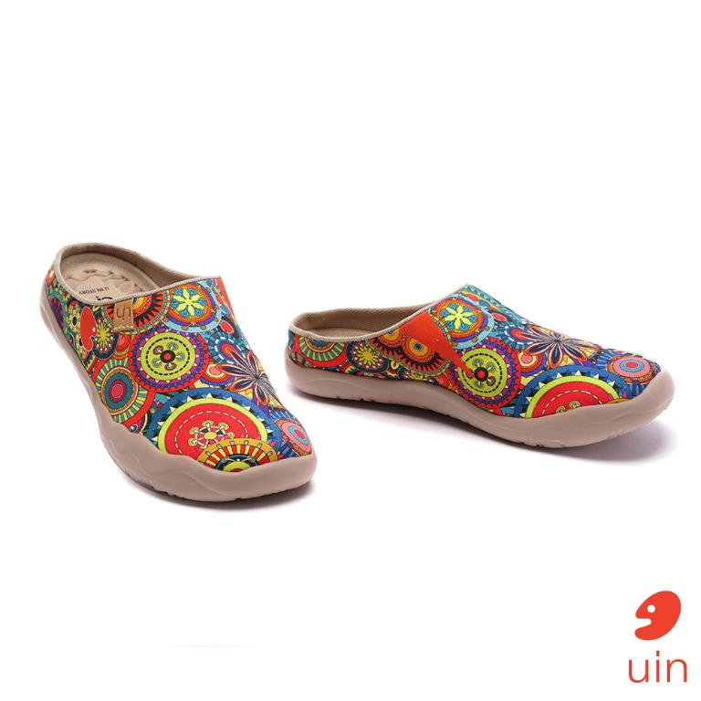 uin 西班牙原創設計 女鞋 帆布鞋 懶人鞋 半包鞋 半拖鞋 花花世界彩繪休閒鞋W0107068