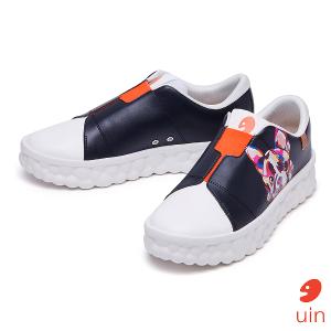 uin 西班牙原創設計 女鞋 趴趴狗2彩繪休閒鞋W1520155