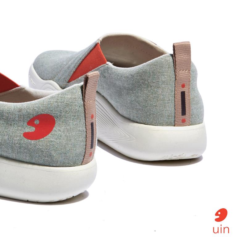 uin 西班牙原創設計 女鞋 帆布鞋 懶人鞋 托萊多10淺綠素色休閒鞋W1710815