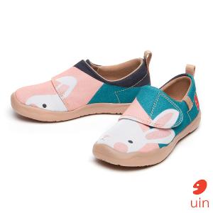uin 西班牙原創設計  童鞋 黏帶 帆布鞋 萌兔來訪彩繪休閒鞋K1010016