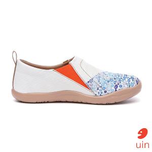 uin 西班牙原創設計 女鞋 帆布鞋 懶人鞋 飛翔的魚彩繪休閒鞋W0101040