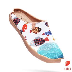 uin 西班牙原創設計 女鞋 半包鞋 半拖鞋 帆布鞋 懶人鞋 魚趣彩繪休閒鞋W1122521