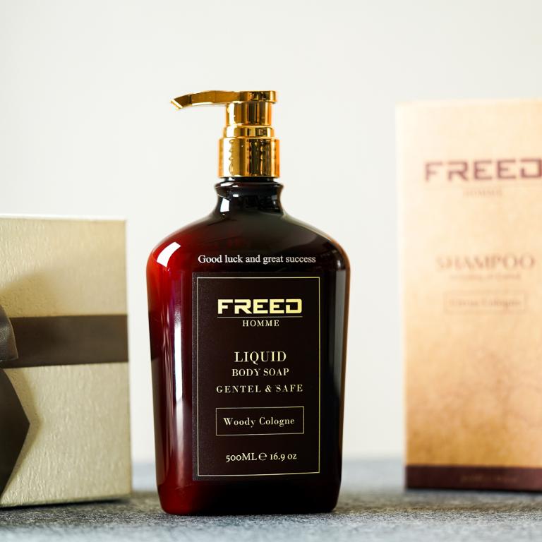 FREED 男士極致香氛沐浴乳 - 經典檀香 500ML