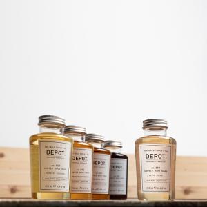 DEPOT no.601 溫和沐浴膠(沉香烏木) 250ml