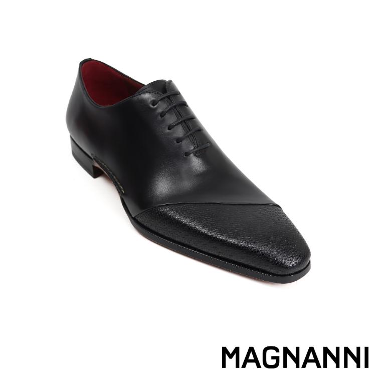 MAGNANNI 鞋面半壓紋造型紳士牛津鞋 黑色(23869-BL)