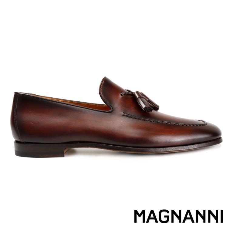 MAGNANNI 流蘇造型配飾典雅樂福鞋 深棕色(21883C-BR)