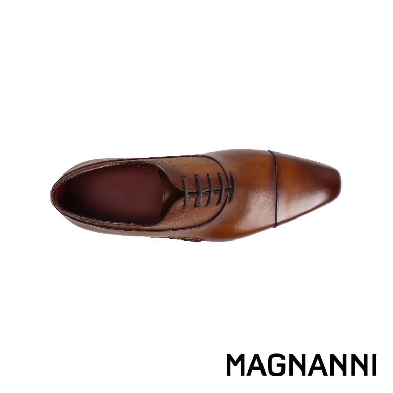 MAGNANNI 西班牙鞋襟壓紋橫飾牛津鞋 棕色(23116-CUE)