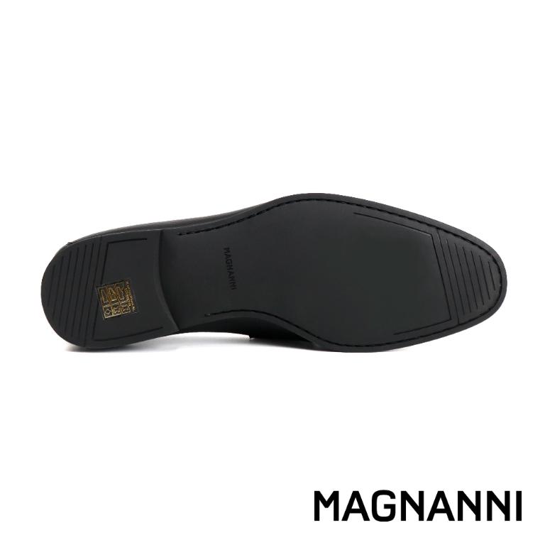 MAGNANNI 西班牙手工荔枝紋便士樂福鞋 黑色(23802B-BL)