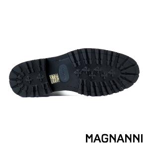 MAGNANNI 西班牙輕量真皮切爾西靴 深灰色(22365-GRY)