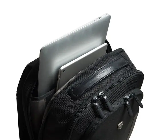 VICTORINOX Altmont Professional 精巧手提電腦後背包-黑色