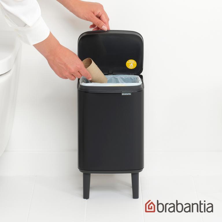 Brabantia BO WASTE BIN掀蓋式垃圾桶 4L-尊爵黑