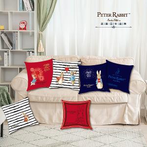 PETER RABBIT 比得兔 新年雙面抱枕