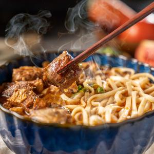 酉前嚴選 紅燒豬軟排麵 常溫調理包(2入/盒)