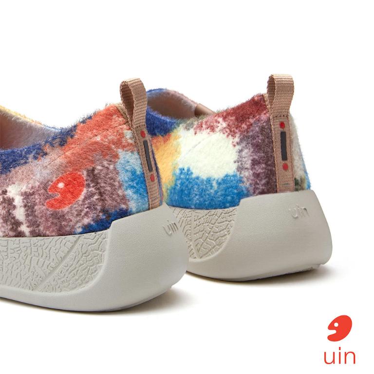uin│西班牙原創設計 女鞋 帆布鞋 懶人鞋 斑斕鸚鵡彩繪休閒鞋W1710965