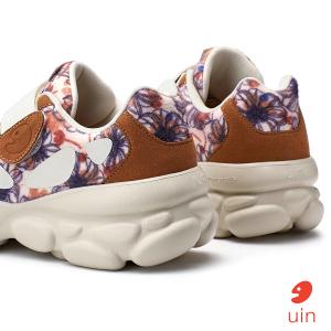 uin│西班牙原創設計 女鞋 帆布鞋 懶人鞋 厚底鞋 百花疊影彩繪休閒鞋W1851257