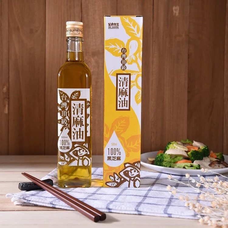 台灣頂級黑芝麻清麻油 (500ml/瓶)