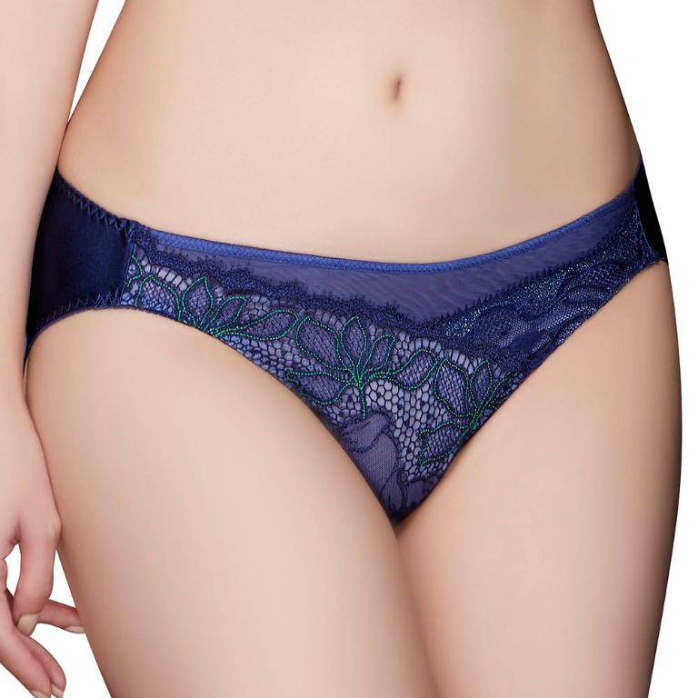 【思薇爾】星燦女爵系列M-XL蕾絲低腰三角女內褲(普魯士藍)