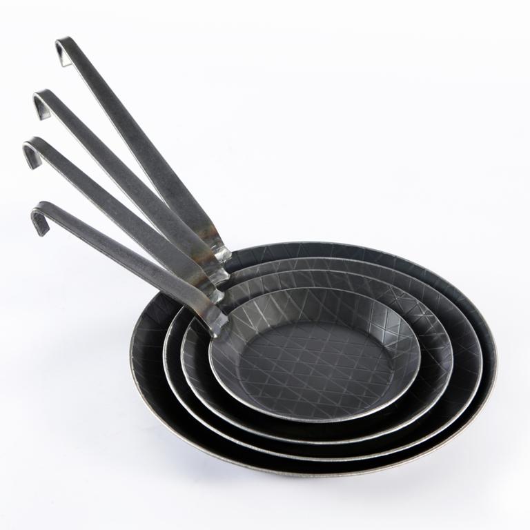 【德國turk土克鐵鍋】熱鍛斜紋 長柄平底鍋32cm 鐵鍋 65232