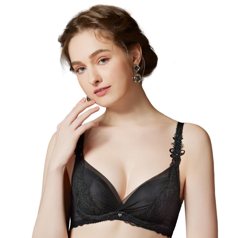 【思薇爾】迷蝶香系列B-E罩蕾絲刺繡集中包覆女內衣(黑色)