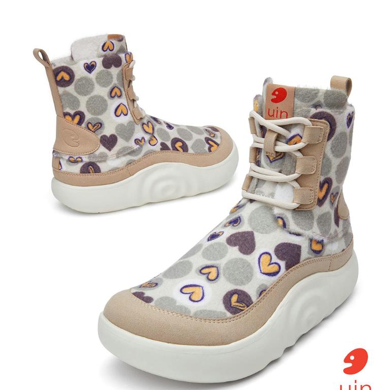 uin│西班牙原創設計 女鞋 短靴 心間有你彩繪休閒鞋W1640992