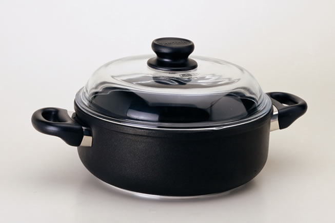 德國純手工打造鈦金屬頂極鍋 SK-811