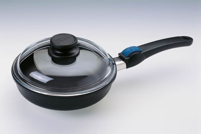 德國純手工打造鈦金屬平煎鍋 SKFP8820