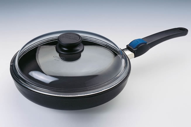 德國純手工打造鈦金屬平煎鍋 SKFP8828