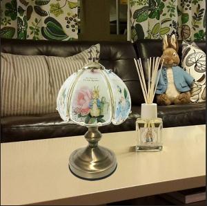 PETER RABBIT 比得兔 三段式古銅座觸控燈