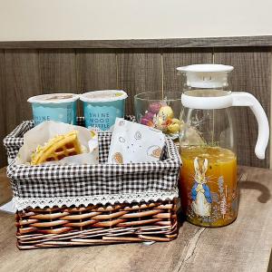 PETER RABBIT 比得兔 比得兔悠遊森林 1215ml 耐熱玻璃水壺（原廠授權）