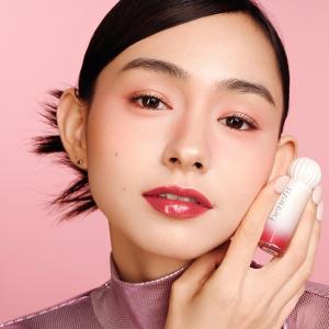 benefit 一濺鍾情唇采露  (亮面水光唇)