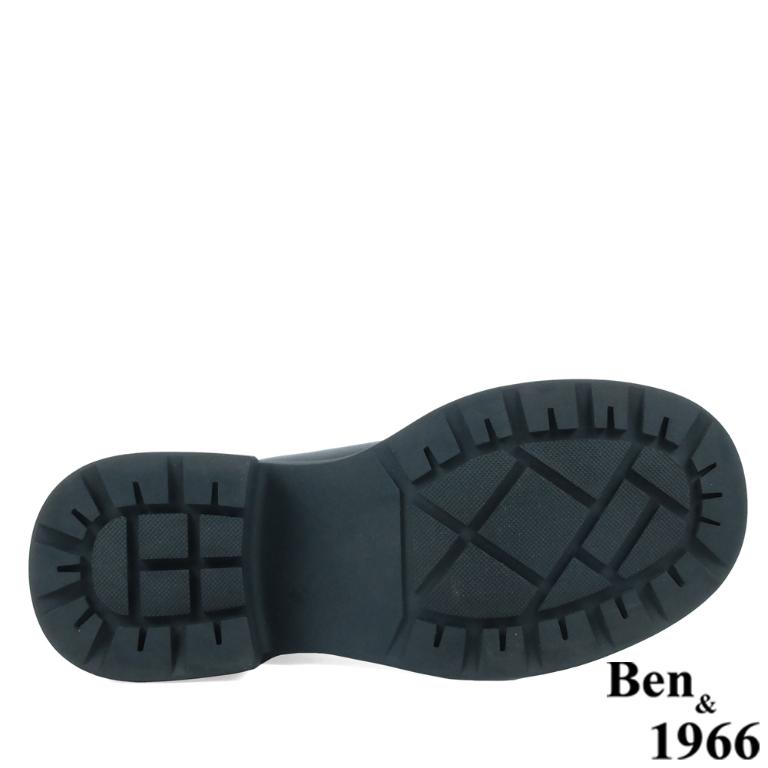 Ben&1966高級頭層牛皮側金屬方釦踝靴-黑(237051)