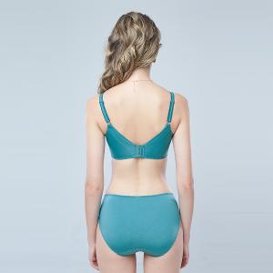 【思薇爾】撩波琉晶羽系列B-E罩蕾絲集中包覆女內衣(湛海綠)