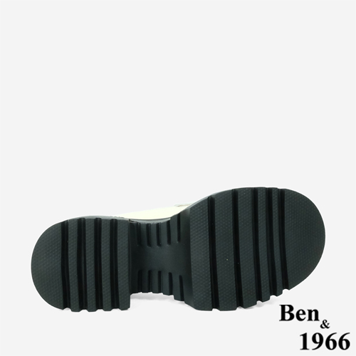 Ben&1966高級頭層牛油皮個性金屬釦厚底樂福鞋-米白(246162)