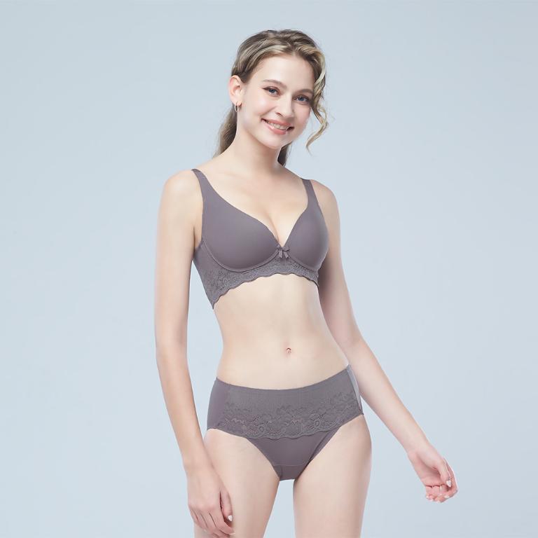 【思薇爾】Love myself系列B-E罩無鋼圈模杯蕾絲包覆無痕女內衣(魅影灰)