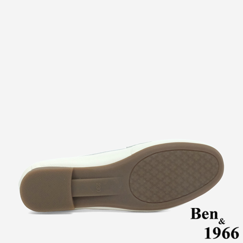 Ben&1966 高級頭層牛皮金屬雙釦舒適樂福鞋-米白(246032)