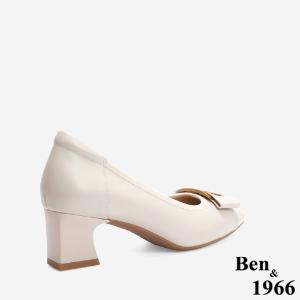 Ben&1966 柔軟羊皮氣質金屬釦方頭跟鞋-米白(246223)