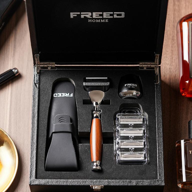 FREED 尊爵四件組禮盒-仿胡桃木+客製化刻字服務