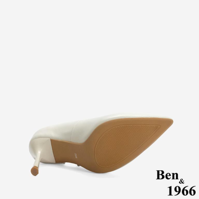 Ben&1966 高級舒適羊皮側簍空燙鑽氣質尖頭高跟鞋-米白