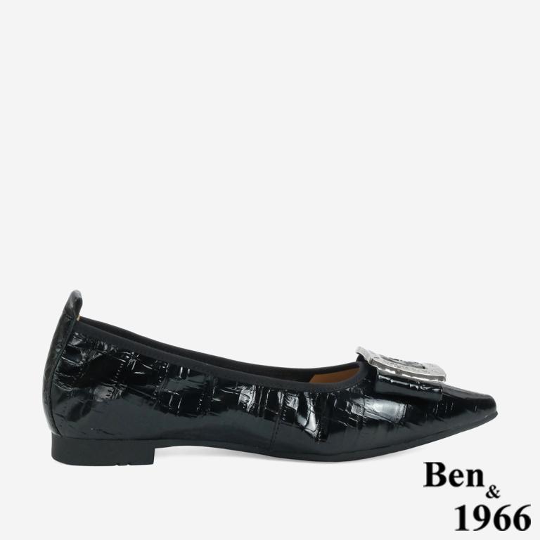 Ben&1966 高級頭層牛皮金屬方釦氣質尖頭包鞋-黑