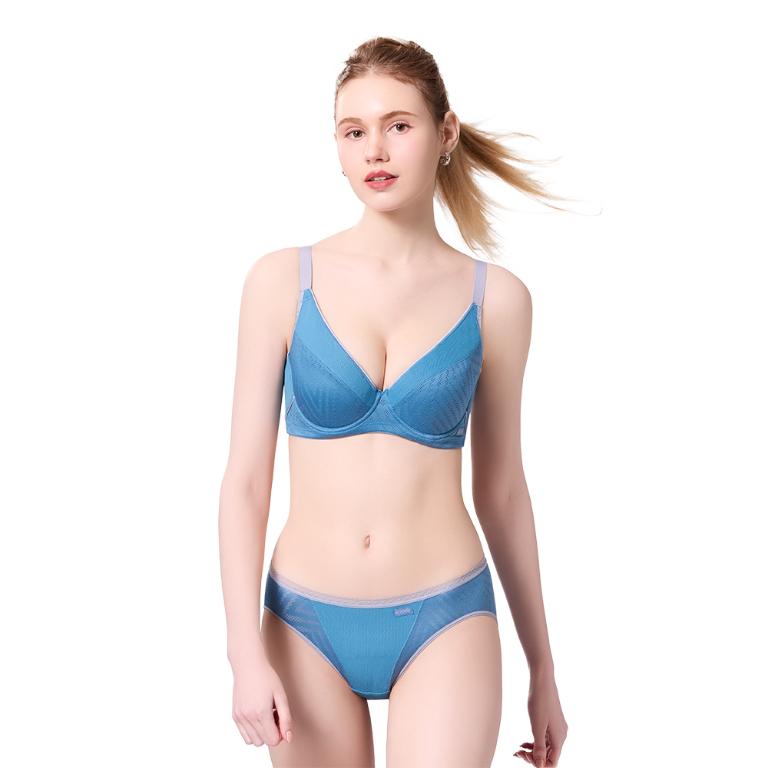 【思薇爾】律洞感系列C-F罩軟鋼圈涼感運動女內衣(光電藍)