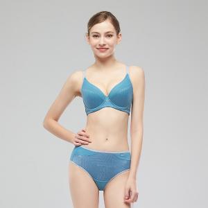 【思薇爾】律洞感系列C-F罩軟鋼圈涼感運動女內衣(光電藍)