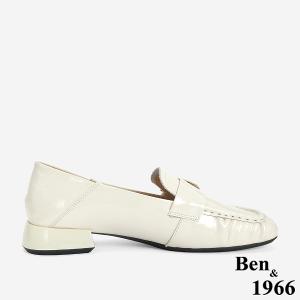 Ben&1966 高級牛漆皮個性D釦方頭低跟樂福鞋-米白(246332)